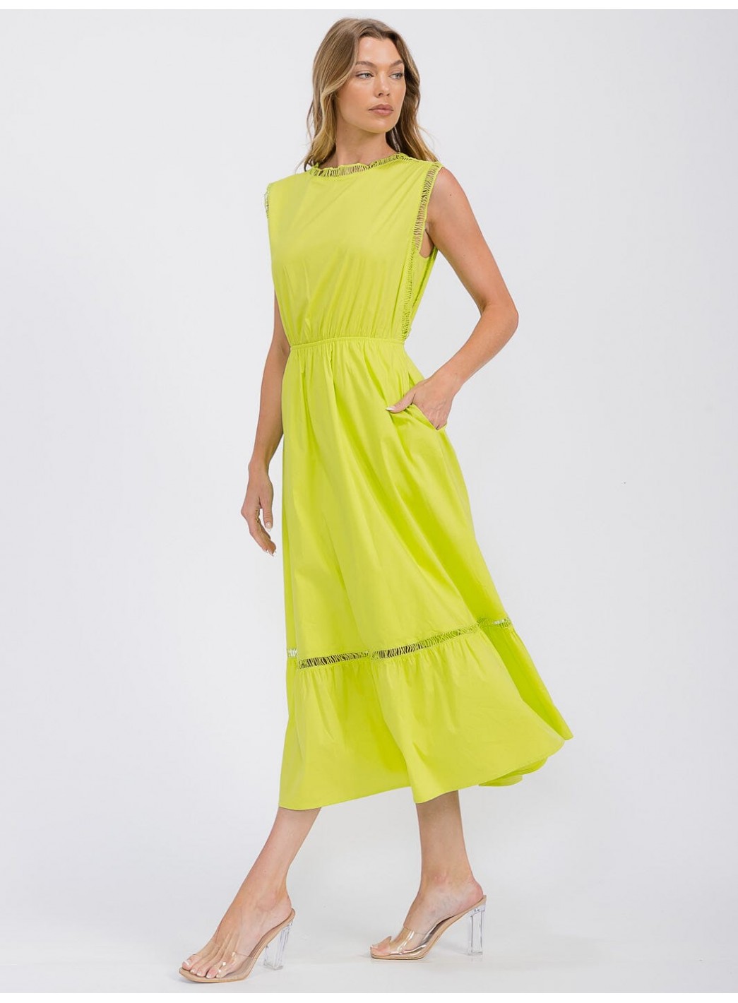 WOMEN'S SLEEVELESS FRONT POCKETS ELASTIC WAIST TIERED MAXI DRESS