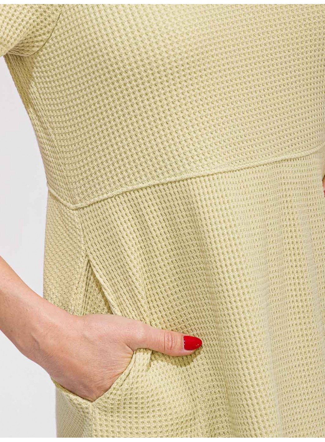 WOMEN'S SHORT SLEEVE FRONT POCKETS TIERED WAFFLE MIDI DRESS