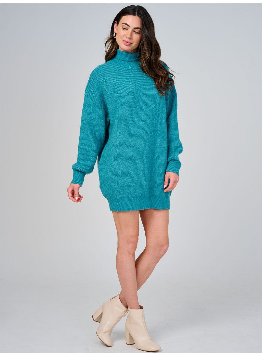 WOMEN'S LONG SLEEVE TURTLE NECK LOOSE FIT KNIT MINI DRESS